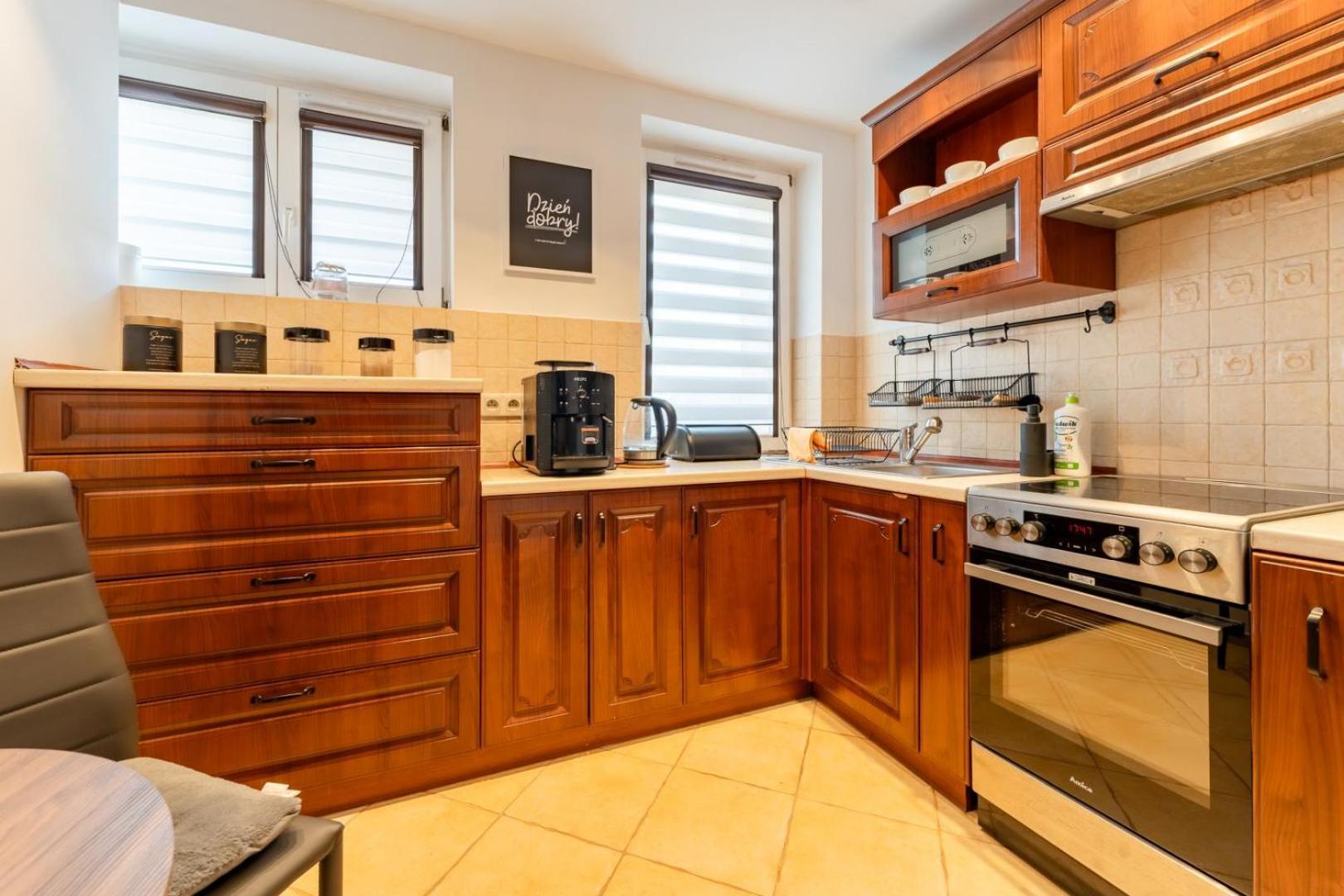 Apartament Ratuszlove - 2 Osobne Sypialnie, Z Widokiem Na Ratusz - By Spaceapart Jelenia Gora Dış mekan fotoğraf